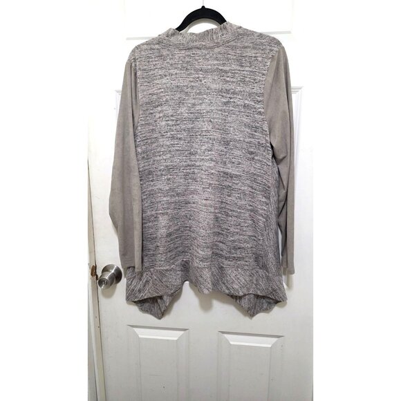 Logo by Lori Goldstein Women's Heather Gray Faux Suede Sleeve Cardigan Asymmetri - Picture 3 of 8